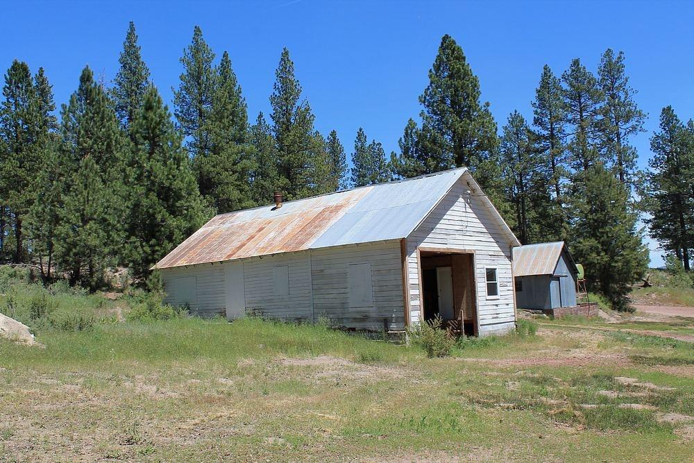21310 Silver Lake Road Chiloquin, OR 97624 - Photo 10 of 34 Additional Photo