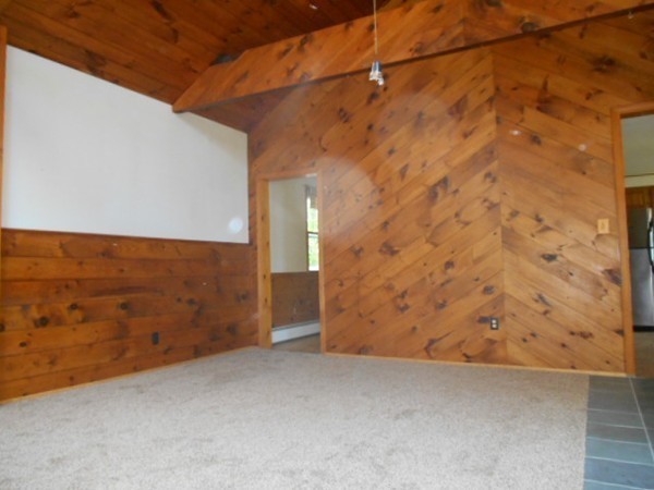 8 Victoria Avenue Rutland, MA 01543 - Photo 14 of 30
