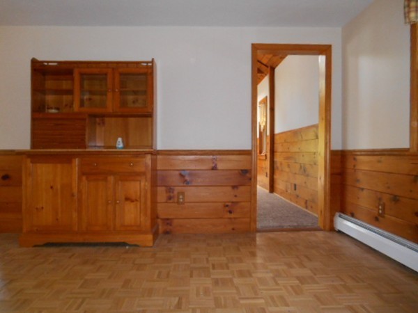 8 Victoria Avenue Rutland, MA 01543 - Photo 10 of 30