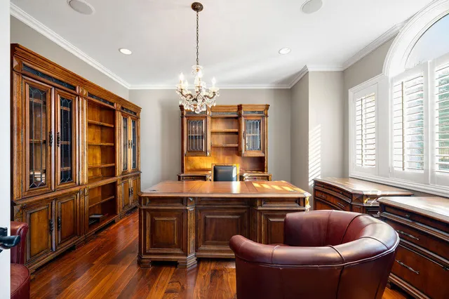 $1,595,000 | 651 Sul Lago South, Benton Harbor, MI 49022