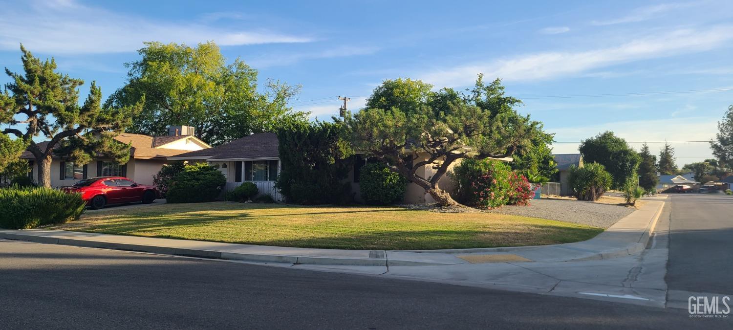 Undisclosed Address Bakersfield, CA 93309 - Photo 17 of 18 a view of a playground with basketball court