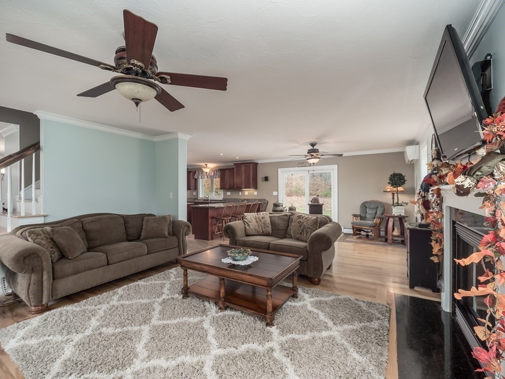 53 Phillipston Road Templeton, MA 01468 - Photo 16 of 40