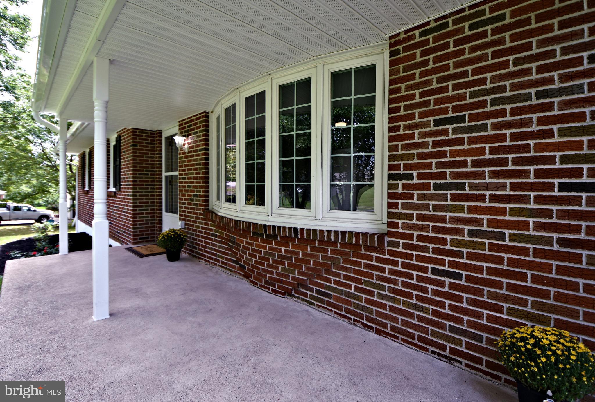 412 Allentown Road Souderton, PA 18964 - Photo 3 of 80 Spacious Covered Front Porch