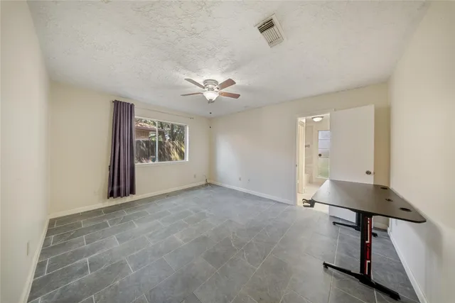 $1,850 | 15738 Tammany Lane, Houston, TX 77082