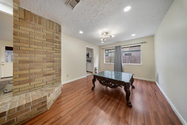 $1,850 | 15738 Tammany Lane, Houston, TX 77082