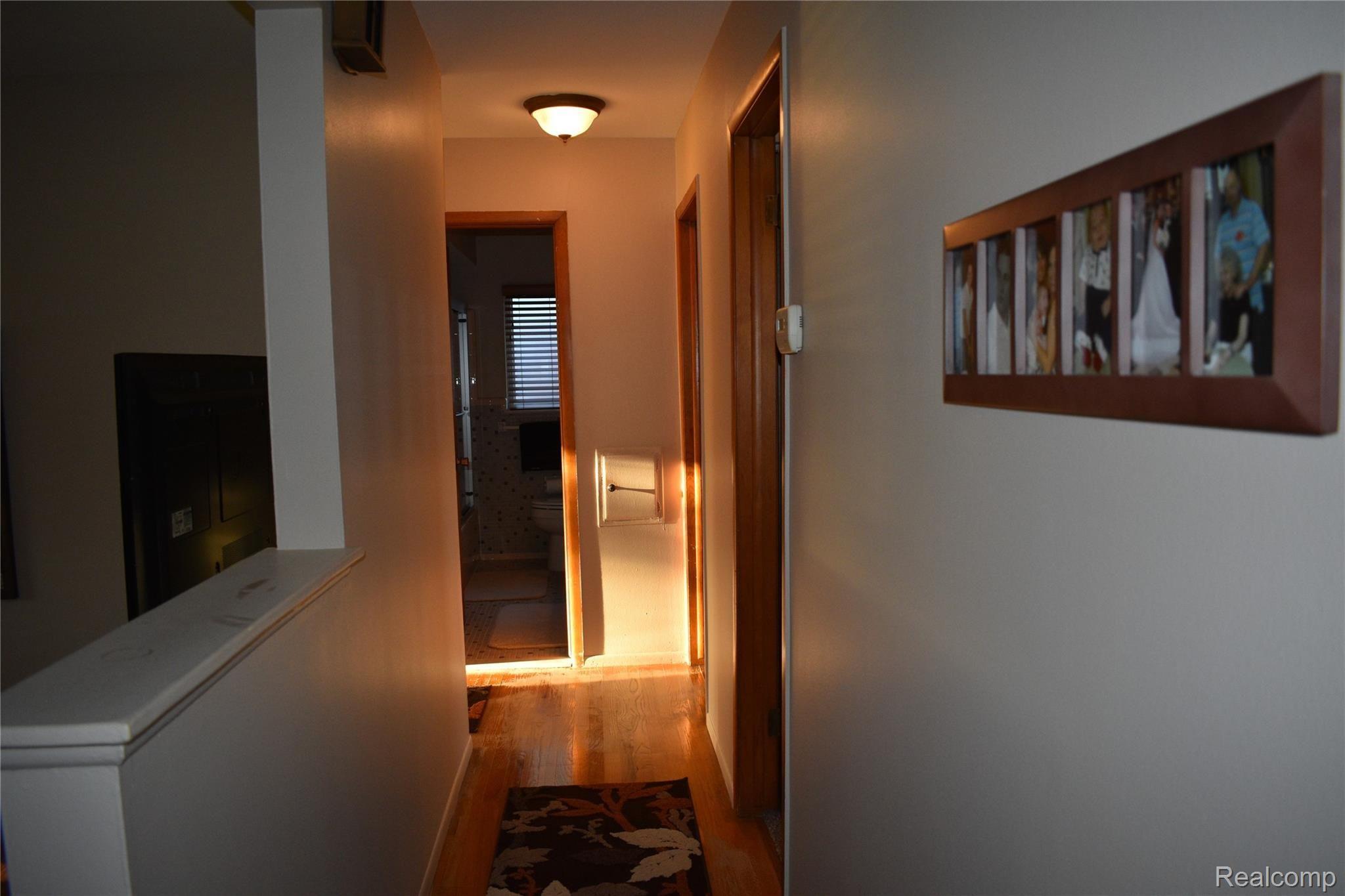 27582 Ryan Road Warren, MI 48092 - Photo 16 of 24 17.JPG