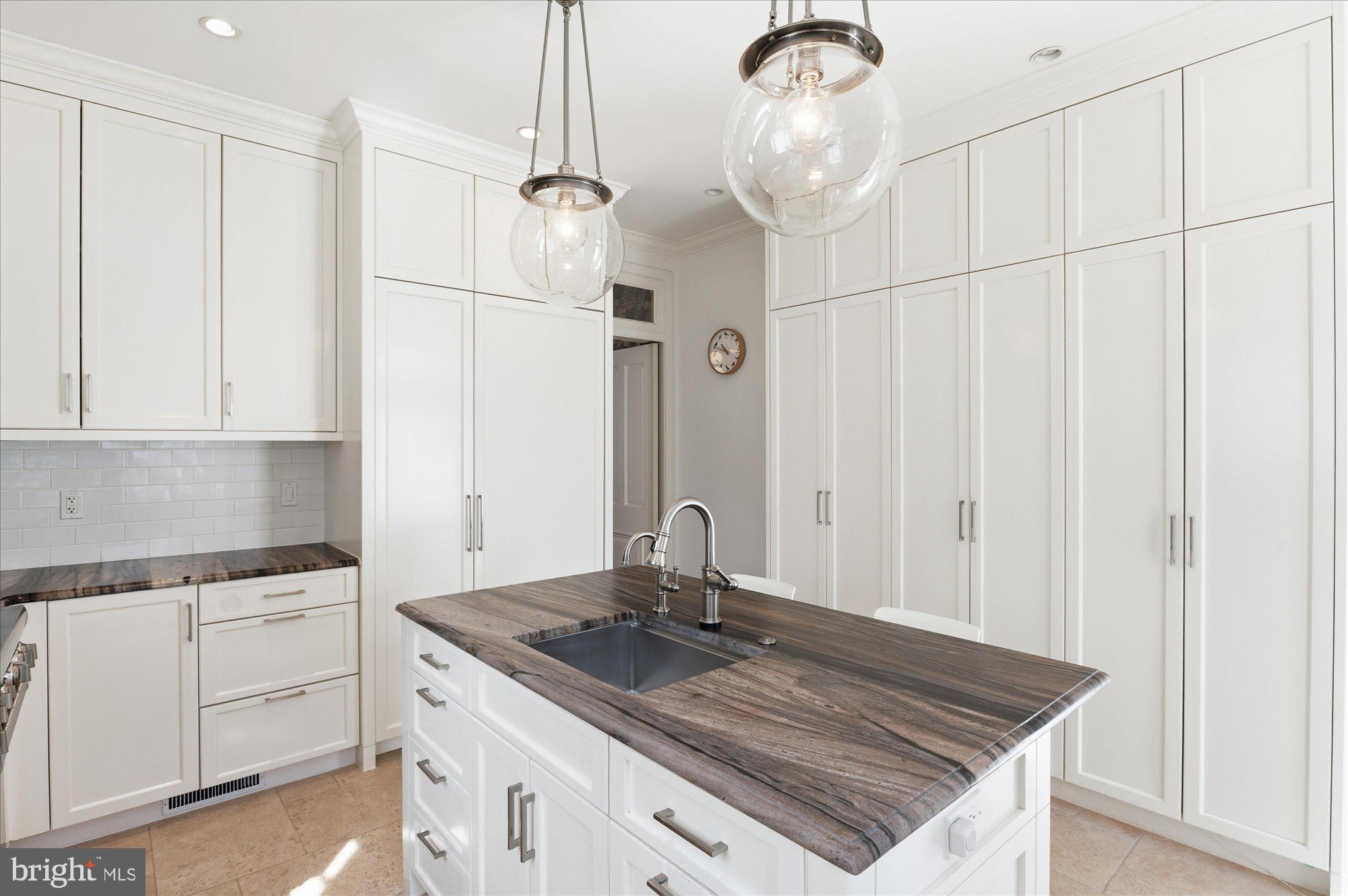 1615 35th Street Northwest Washington, DC 20007 - Photo 16 of 43 Kitchen