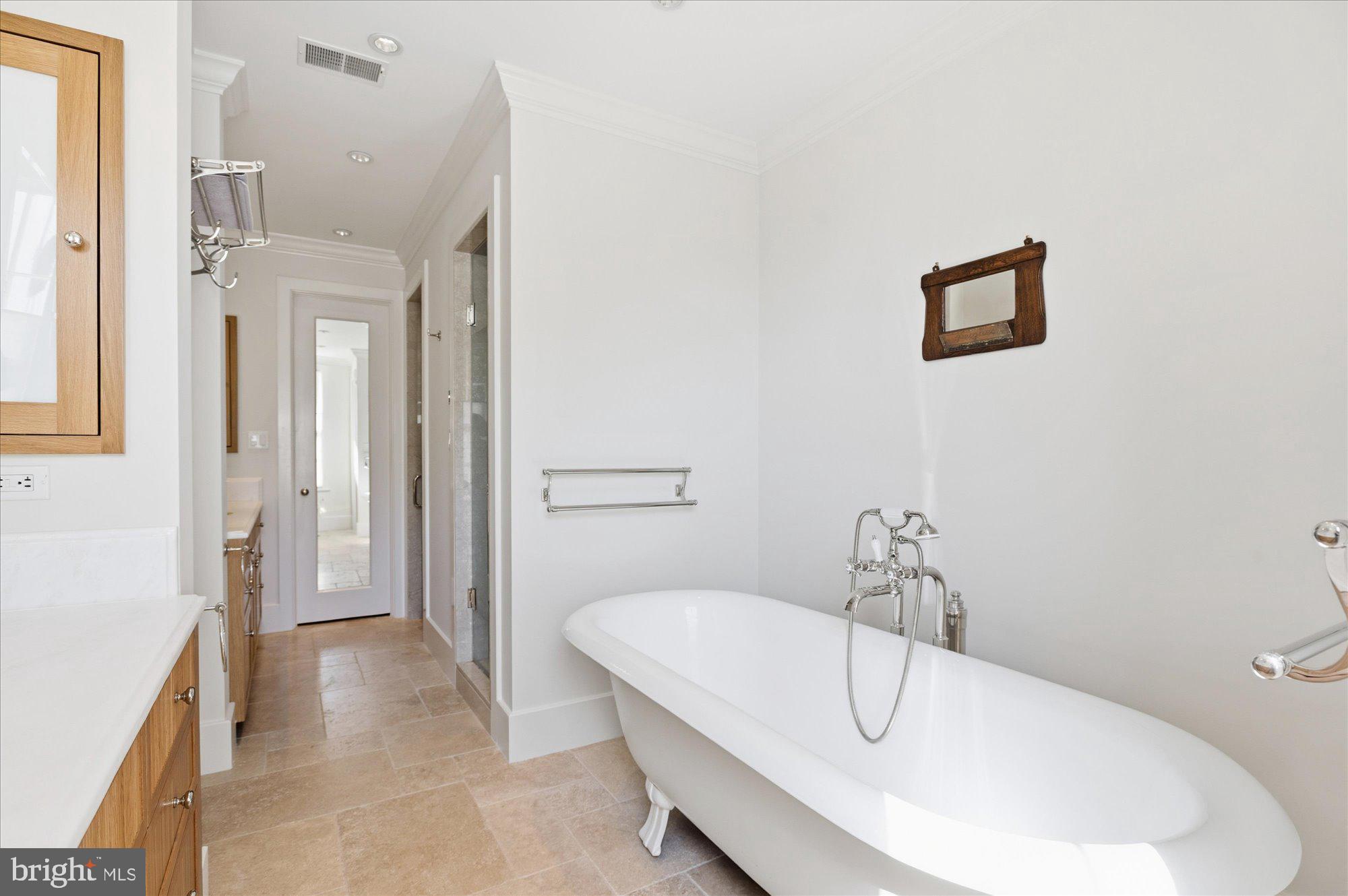1615 35th Street Northwest Washington, DC 20007 - Photo 22 of 43 Primary bath