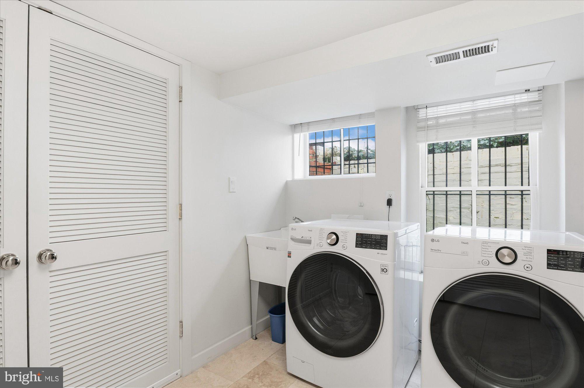 1615 35th Street Northwest Washington, DC 20007 - Photo 35 of 43 Laundry room