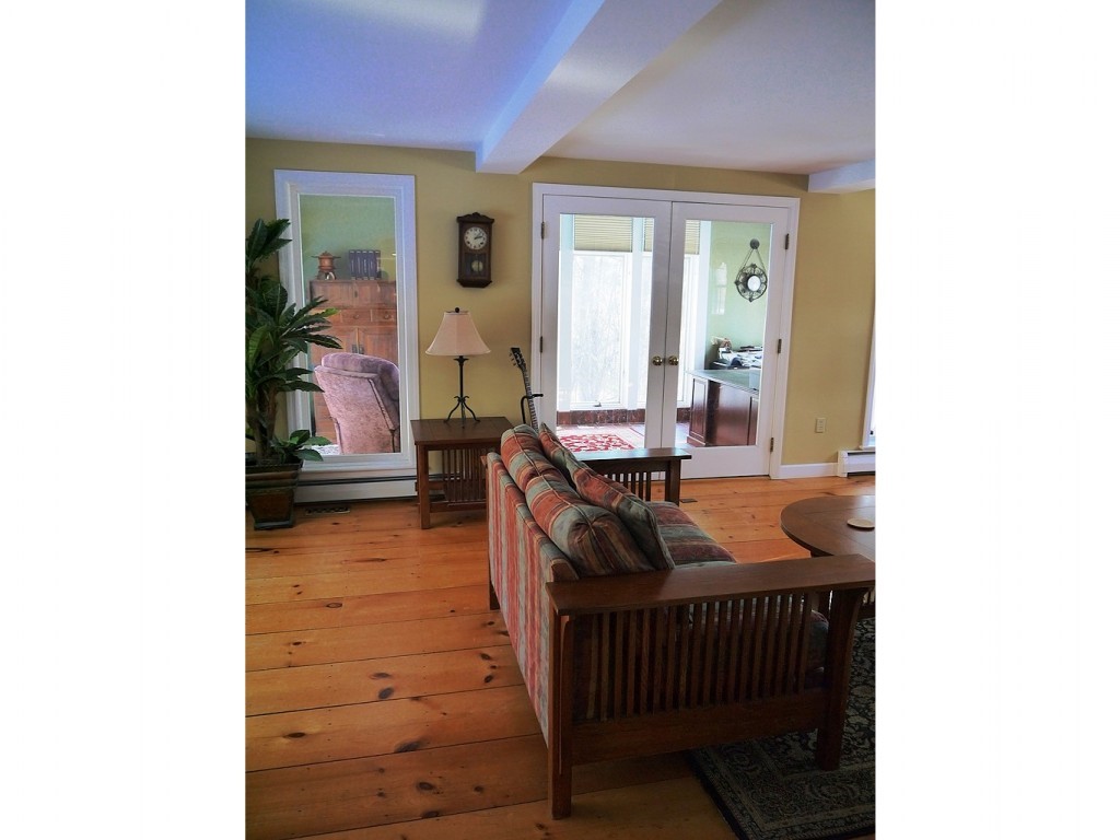 423 Hurricane Road Keene, NH 03431 - Photo 17 of 32