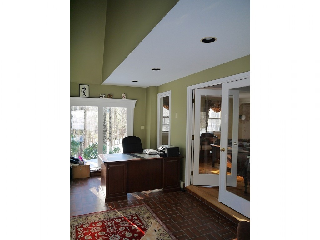 423 Hurricane Road Keene, NH 03431 - Photo 18 of 32