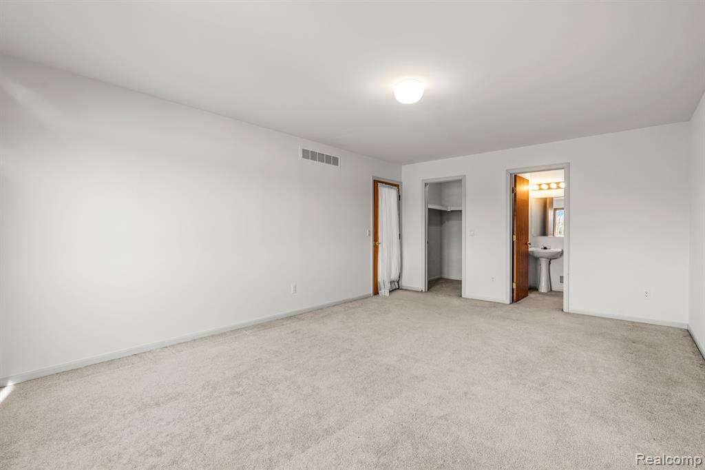 73921 Omo Road Armada, MI 48005 - Photo 24 of 43