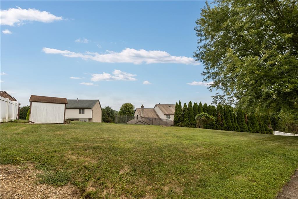 451 McClelland Road Canonsburg, PA 15317 - Photo 33 of 34 Gallery Image 33