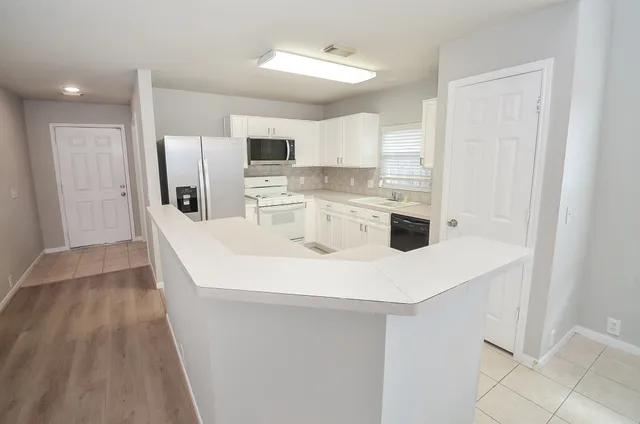 $280,000 | 20023 Cypresswood Glen, Spring, TX 77373