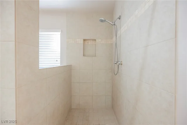 $2,895 | 9509 Gainey Ranch Avenue, Las Vegas, NV 89147