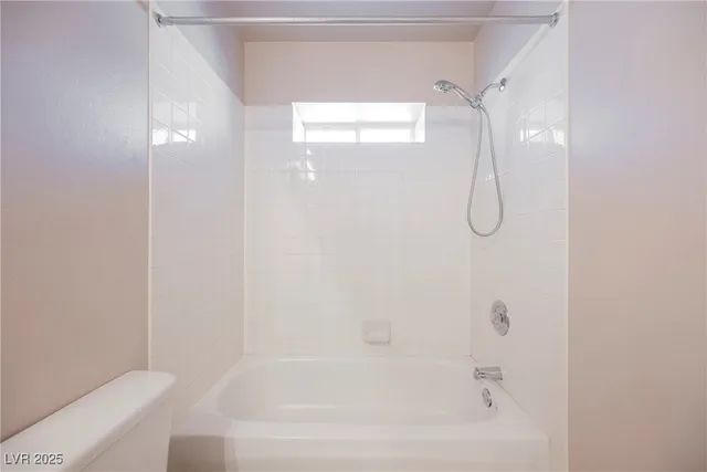 $2,895 | 9509 Gainey Ranch Avenue, Las Vegas, NV 89147