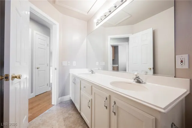 $2,895 | 9509 Gainey Ranch Avenue, Las Vegas, NV 89147