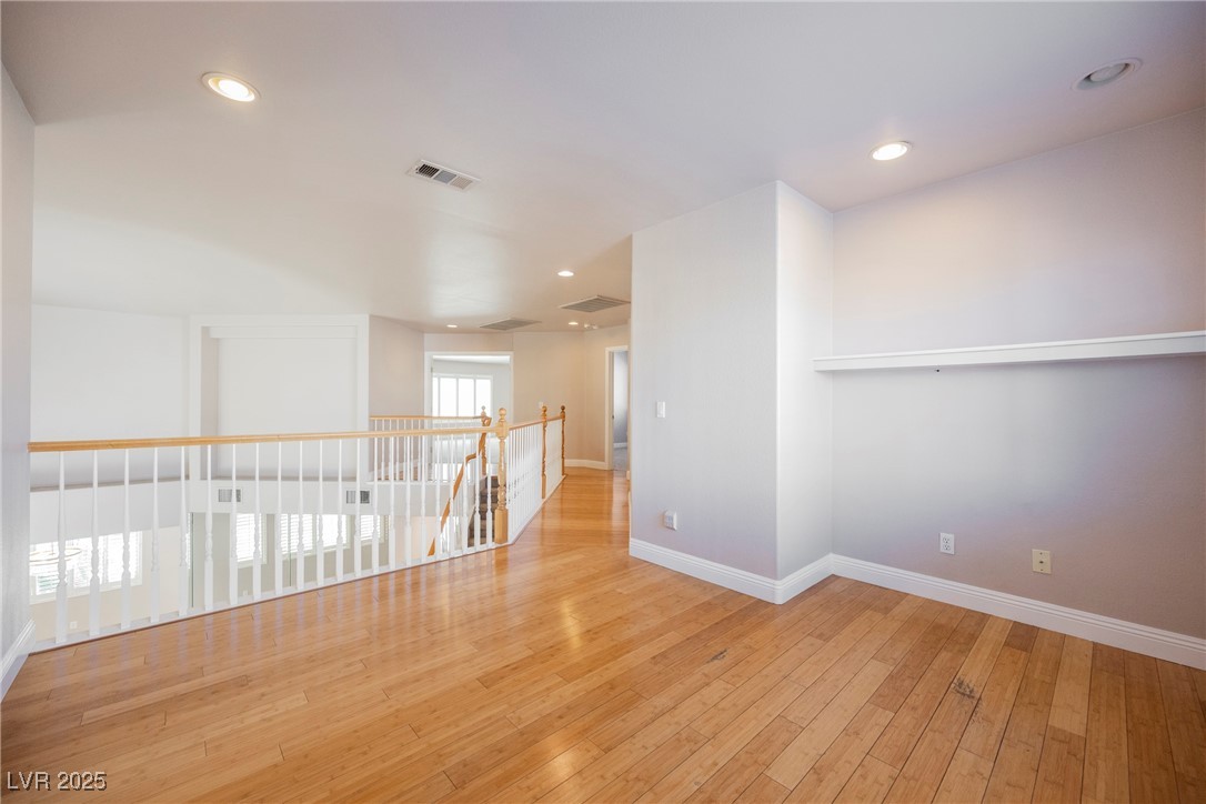 9509 Gainey Ranch Avenue Las Vegas, NV 89147 - Photo 3 of 42