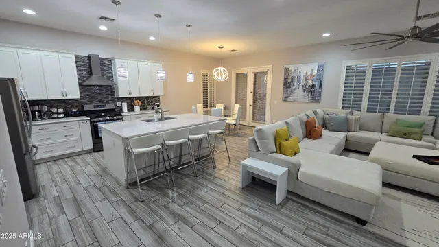 $2,095 | 17591 West Dahlia Drive, Surprise, AZ 85388