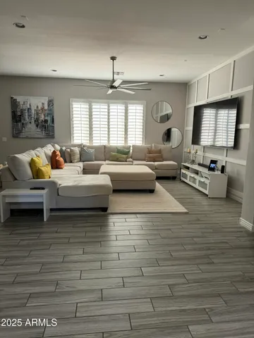 $2,095 | 17591 West Dahlia Drive, Surprise, AZ 85388