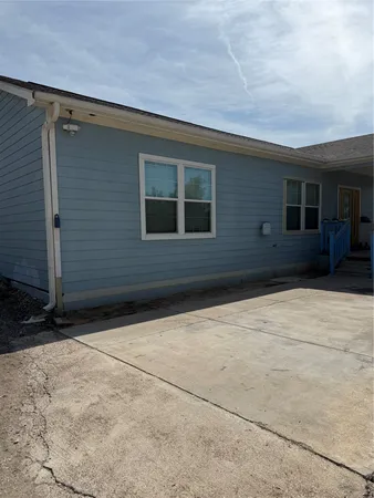 $679,999 | 622 Long Hollow Road, Dale, TX 78616