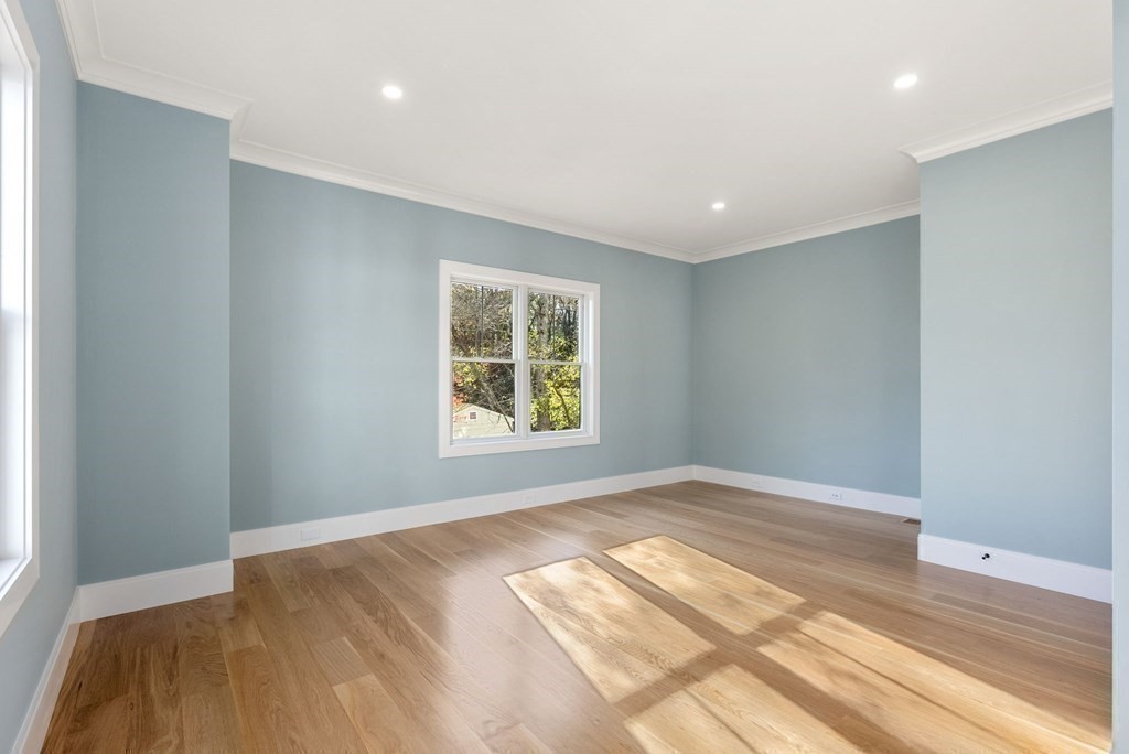 21 Beechnut Road Westwood, MA 02090 - Photo 14 of 41 an empty room with windows