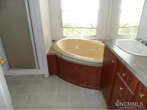 16 Church Road Woodfin, NC 28804 - Photo 9 of 14 Gallery Image 9