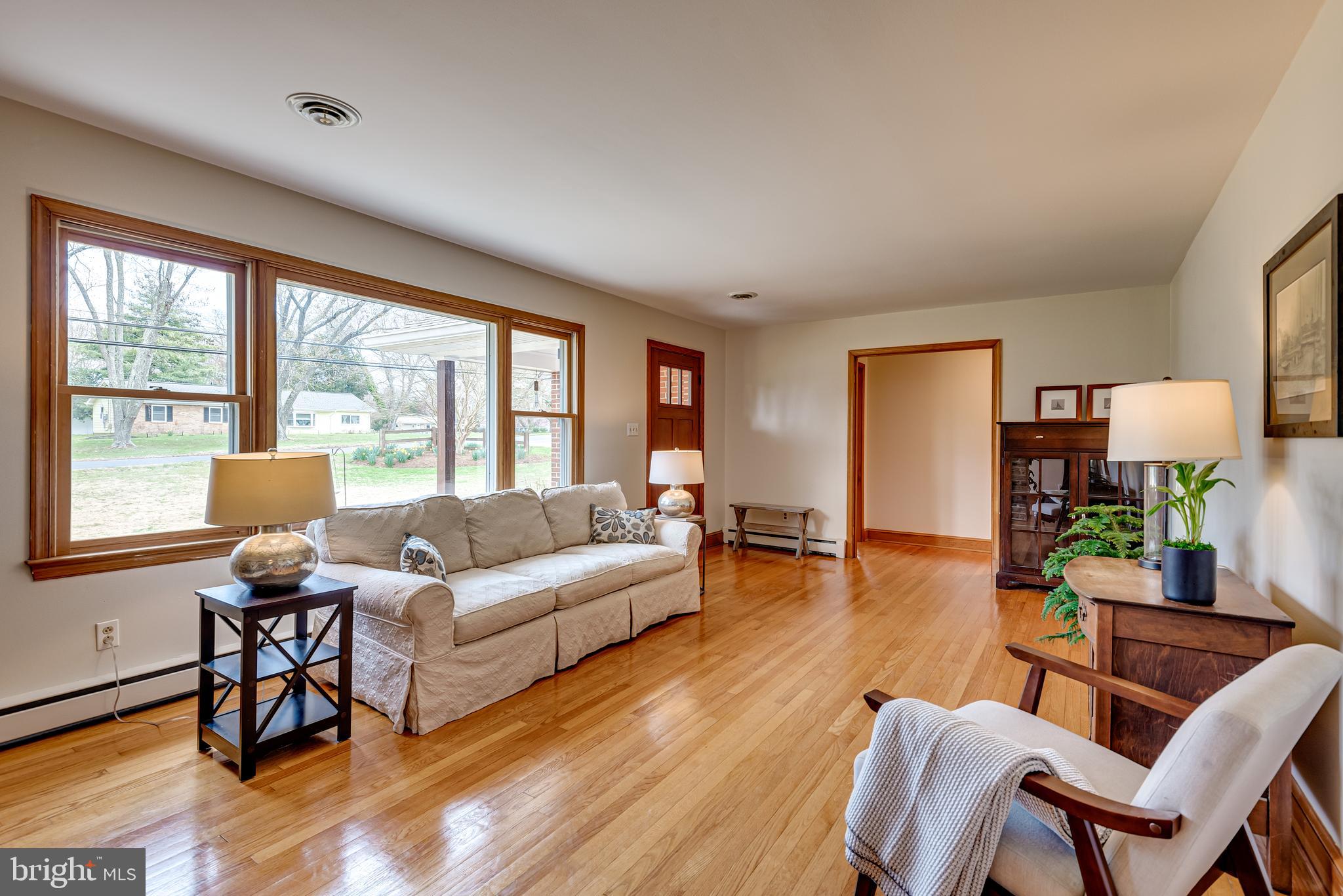 683 Wf King Road Annapolis, MD 21403 - Photo 5 of 49 Gleaming hardwood floors fill the living room
