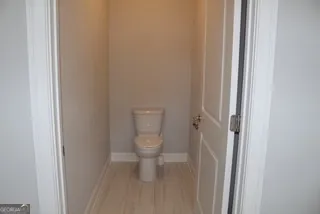 a bathroom with a toilet