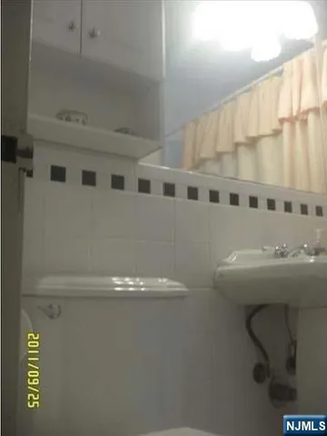 $4,500 | 294 Buttonwood Drive, Paramus, NJ 07652