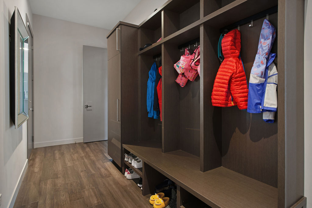 1606 Elliott Street Park Ridge, IL 60068 - Photo 33 of 36 a view of walk in closet with clothes and shoes