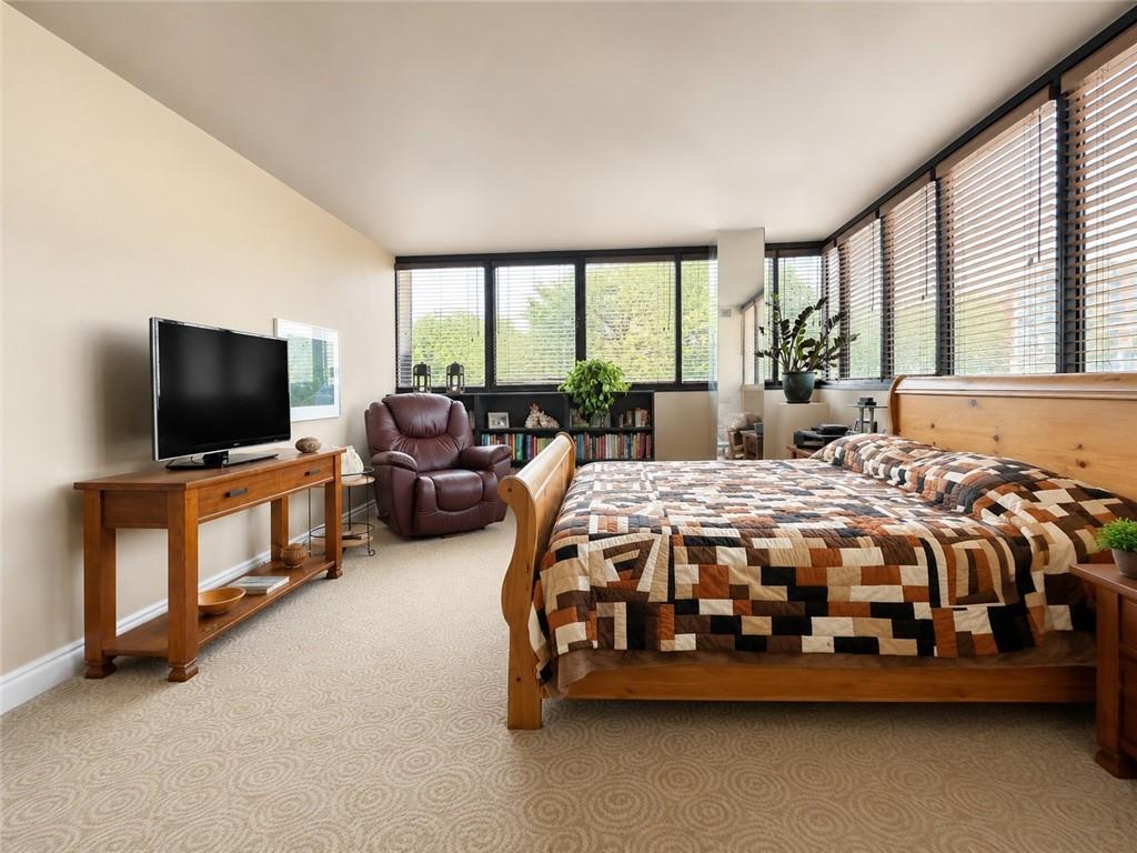 1 Trimont Lane, Unit 490E Pittsburgh, PA 15211 - Photo 16 of 31 The Master Bedroom is 17'x14'