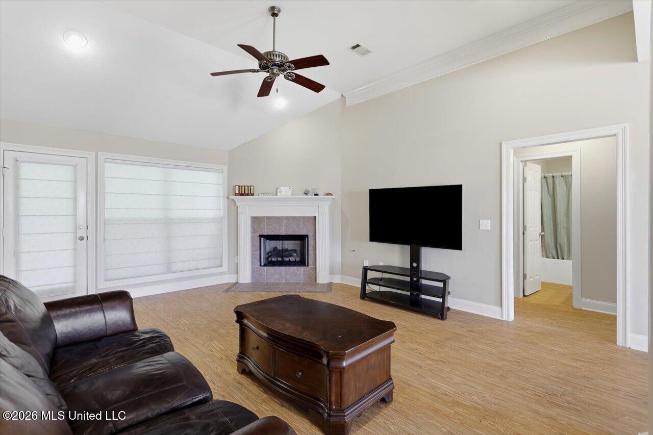 804 Cotton Ridge Drive Pearl, MS 39208 - Photo 10 of 34 10-804 Cotton Ridge Dr _ Hometoursms.com