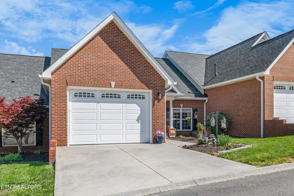 $349,900 | 1669 Wisteria View Way, Knoxville, TN 37914