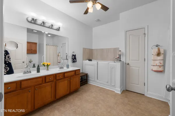 $349,900 | 1669 Wisteria View Way, Knoxville, TN 37914
