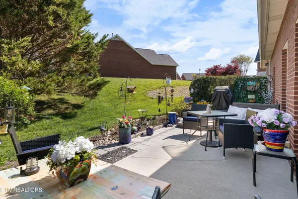 $349,900 | 1669 Wisteria View Way, Knoxville, TN 37914