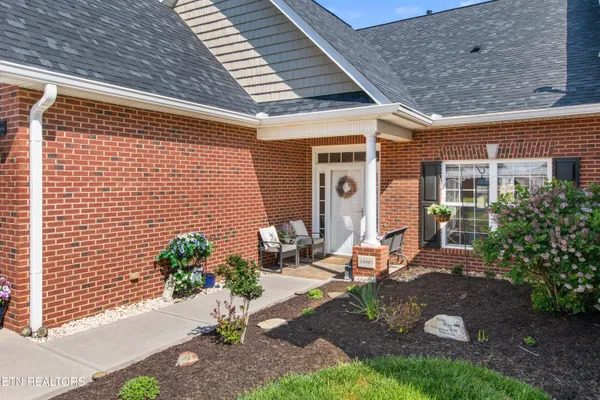 $349,900 | 1669 Wisteria View Way, Knoxville, TN 37914