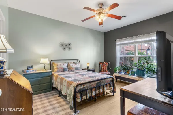 $349,900 | 1669 Wisteria View Way, Knoxville, TN 37914