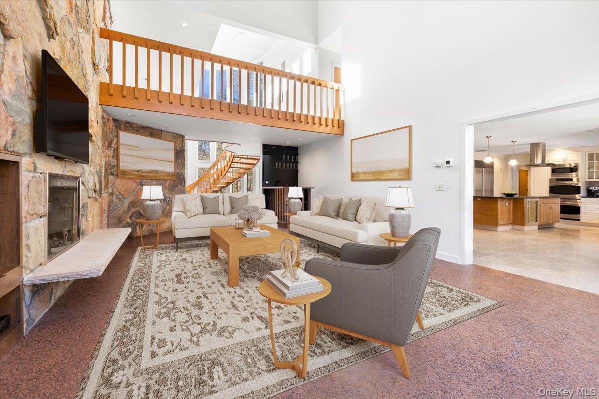 29 Captain Theale Road Bedford, NY 10506 - Photo 11 of 38 Virtually Staged.