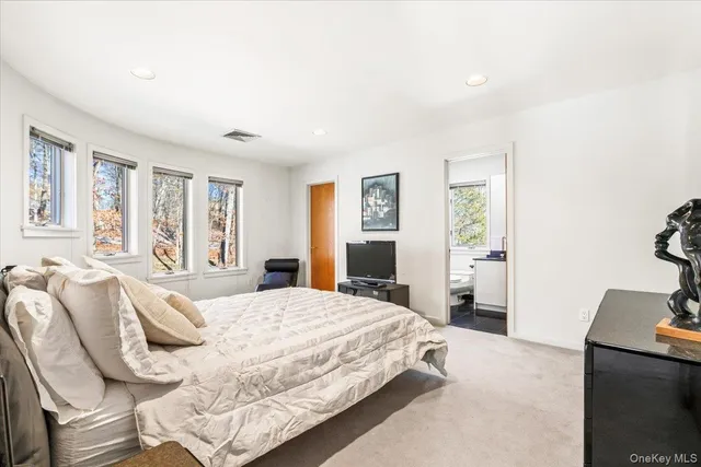 $2,250,000 | 29 Captain Theale Road, Bedford, NY 10506