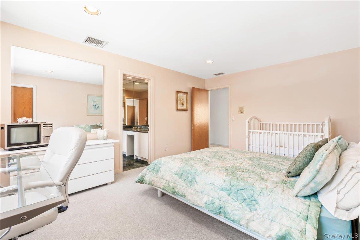 29 Captain Theale Road Bedford, NY 10506 - Photo 29 of 38