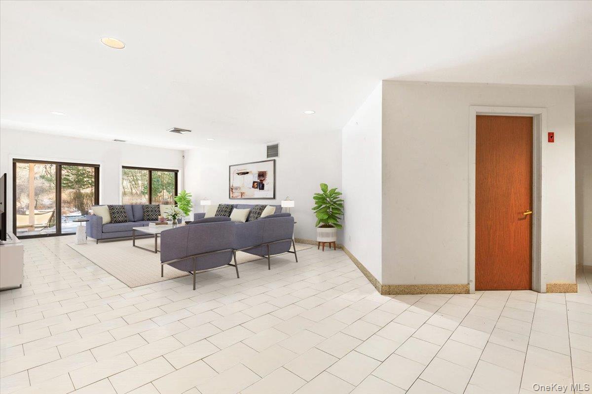 29 Captain Theale Road Bedford, NY 10506 - Photo 30 of 38 Virtually Staged