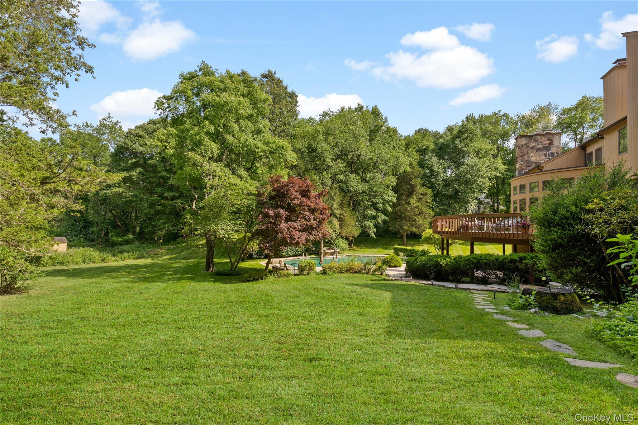 29 Captain Theale Road Bedford, NY 10506 - Photo 3 of 38