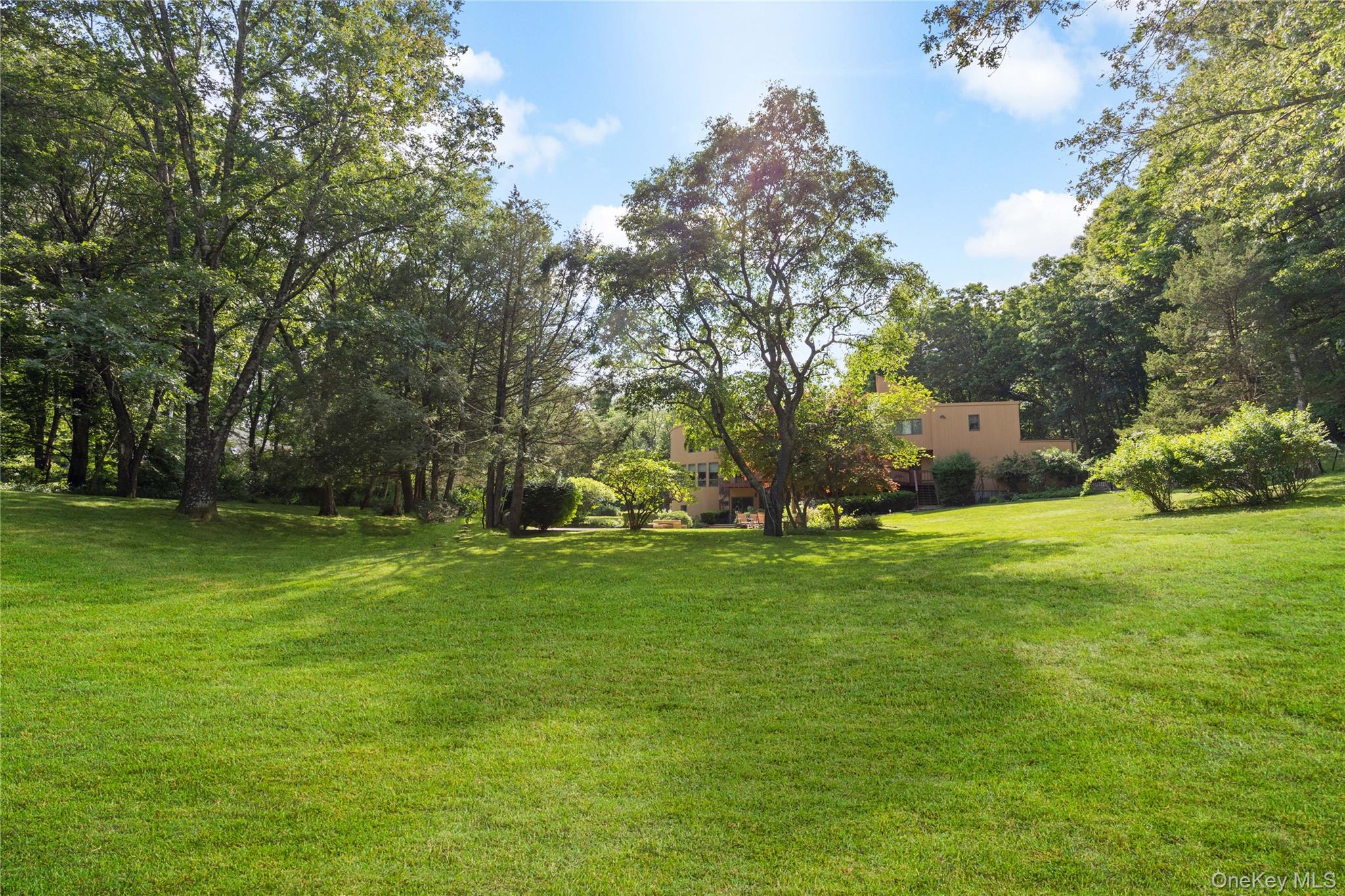 29 Captain Theale Road Bedford, NY 10506 - Photo 34 of 38