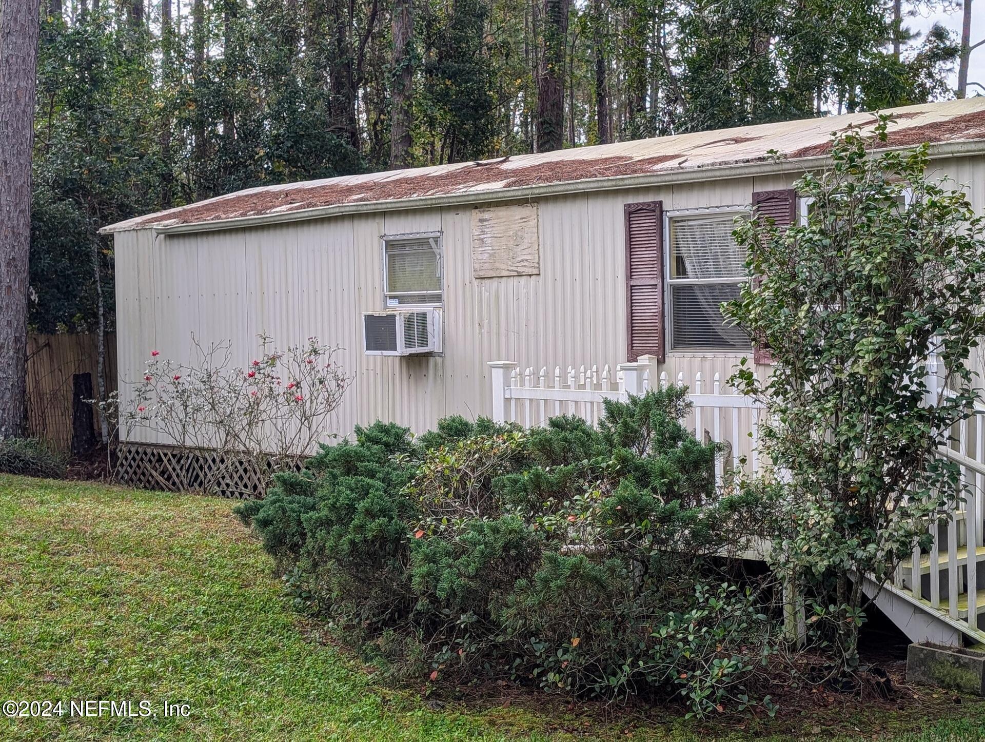 133 Mullis Avenue Interlachen, FL 32148 - Photo 15 of 45 Mobile Home In Wooded Area