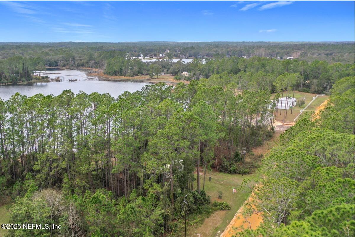 133 Mullis Avenue Interlachen, FL 32148 - Photo 18 of 45 Aerial View Of Forested Area