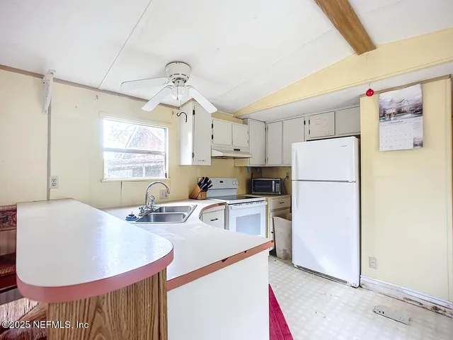 $89,000 | 133 Mullis Avenue, Interlachen, FL 32148