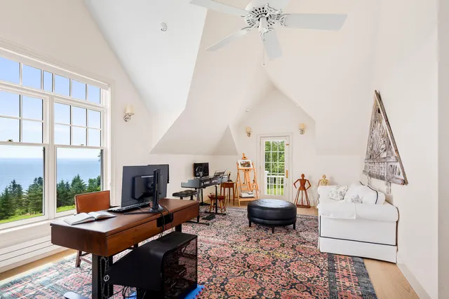 $6,750,000 | 866 Pendleton Point Road, Islesboro, ME 04848