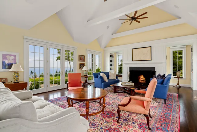 $6,750,000 | 866 Pendleton Point Road, Islesboro, ME 04848