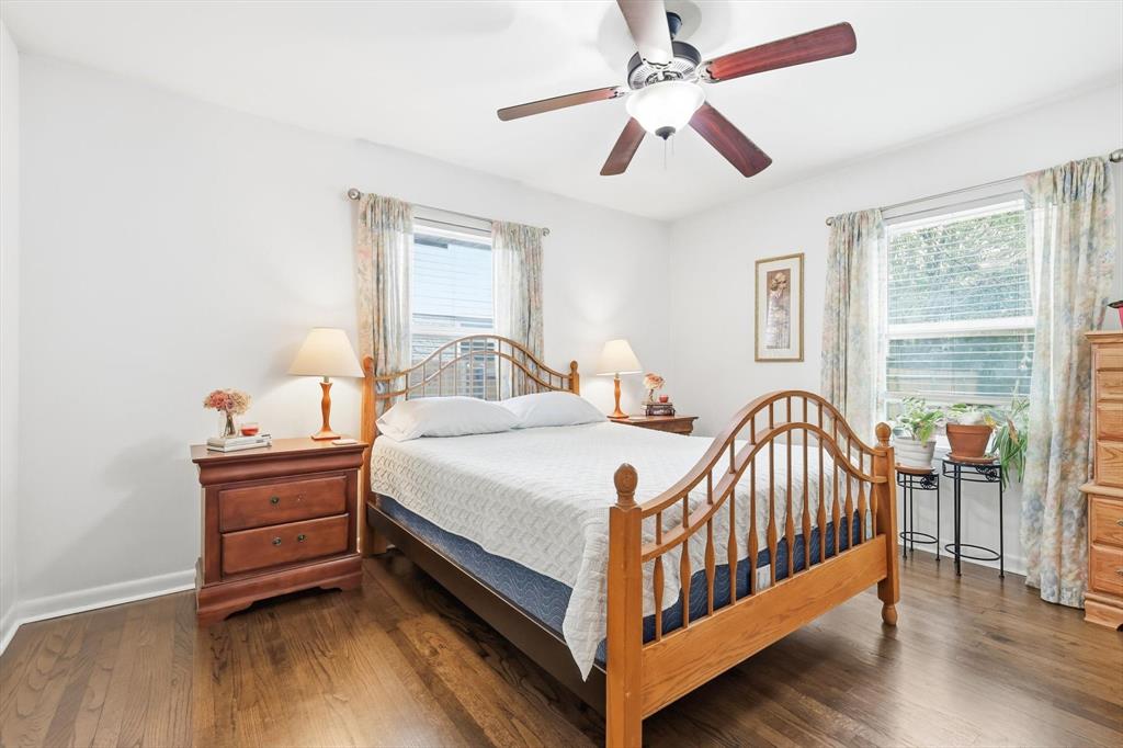 829 Inwood Drive McKinney, TX 75069 - Photo 22 of 40 Primary bedroom